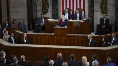 Τραμπ: Δεν θα αφήσω το Ιράν, τον υπ’ αριθμόν ένα τρομοκράτη του κόσμου, να αποκτήσει πυρηνικά