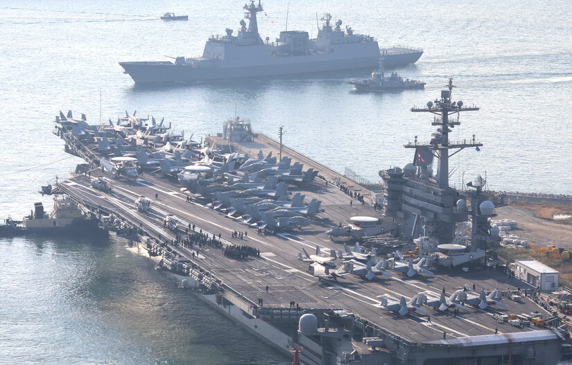 Οι ΗΠΑ αναπτύσσουν ισχυρή δύναμη, ναυτική και αεροπορική, στη Μέση Ανατολή