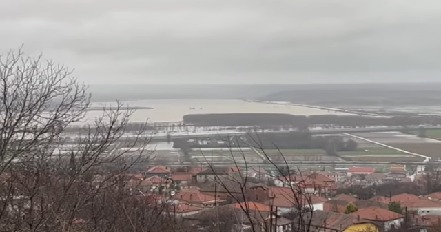 Πλημμύρισαν 60.000 στρέμματα στο Σουφλί – Έσπασαν δύο αναχώματα