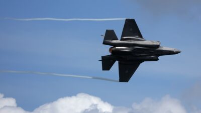 Τί συμβαίνει με τα ραντάρ του F-35