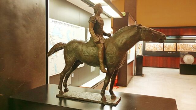 Μια κυριακάτικη βόλτα σε δυο αθηναϊκά μουσεία, Μάνος Στεφανίδης