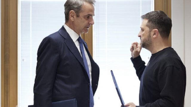 Τα πέντε προβλήματα για την Ελλάδα από την εμπλοκή της στο Ουκρανικό, Αλέξανδρος Τάρκας