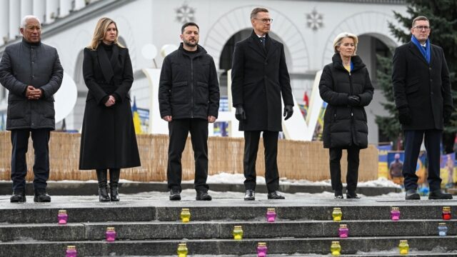 Βουλιάζει στα χαρακώματα της Ουκρανίας η Ευρώπη! Σταύρος Λυγερός