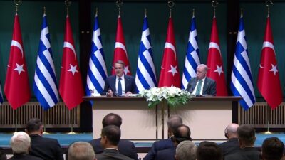 Οι κοινές δηλώσεις Μητσοτάκη-Ερντογάν (live)