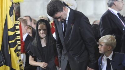 Η σύγχρονη αριστοκρατία της εξουσίας με ονοματεπώνυμα, Νικόλαος Λάος