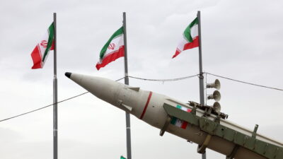 Θα επιτεθεί ο Τραμπ στο Ιράν; Γιώργος Χριστάκος