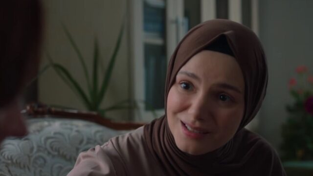 Σίριαλ ανατροφοδοτεί την αντιπαράθεση κοσμικών-ισλαμιστών στην Τουρκία, Βάνα Στέλλου