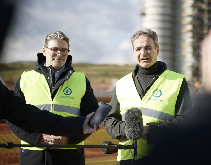 Επίσκεψη του Πρωθυπουργού στη Μονάδα Ηλεκτροπαραγωγής Αλεξανδρούπολης παρουσία του Διευθύνοντος Συμβούλου της ΔΕΠΑ Εμπορίας