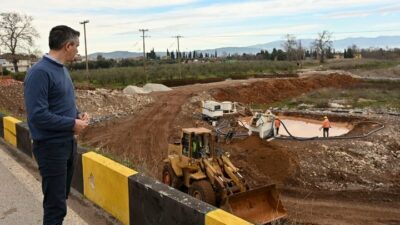 Δήμας: Σε εξέλιξη τα έργα αποκατάστασης του οδικού δικτύου στη Θεσσαλία