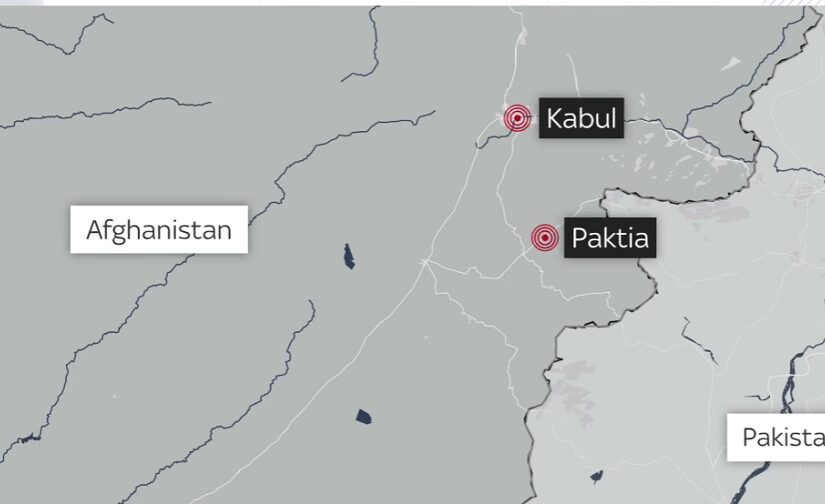 Το Πακιστάν κήρυξε πόλεμο στους Ταλιμπάν – Σφοδροί βομβαρδισμοί