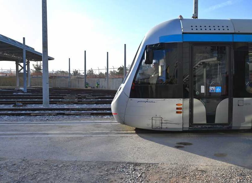 Τραμ: Λειτουργούν ξανά από σήμερα οι στάσεις "Λ. Βουλιαγμένης", "Ζάππειο" και "Σύνταγμα"