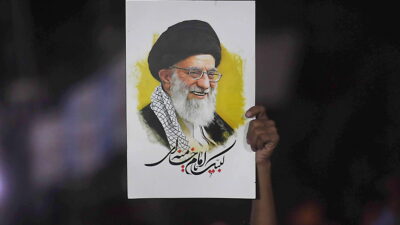 Ποιος πρόδωσε τον Χαμενεΐ, Γιώργος Χριστάκος