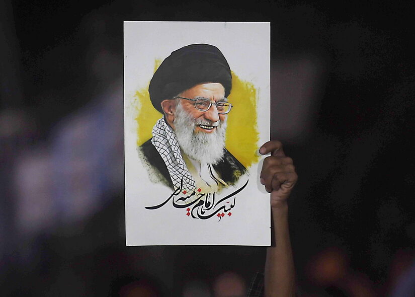 Ποιος πρόδωσε τον Χαμενεΐ, Γιώργος Χριστάκος