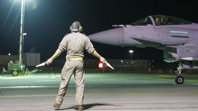 Ευκαιρία για να απαλλαγεί η Κύπρος από τις βρετανικές βάσεις, Κώστας Βενιζέλος