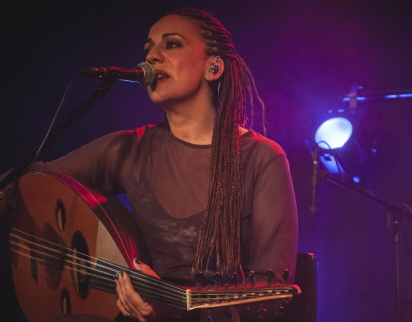 Η Βάσια Βουγιουκλή στο Theatre of the NO το Σάββατο 28 Μαρτίου 2026