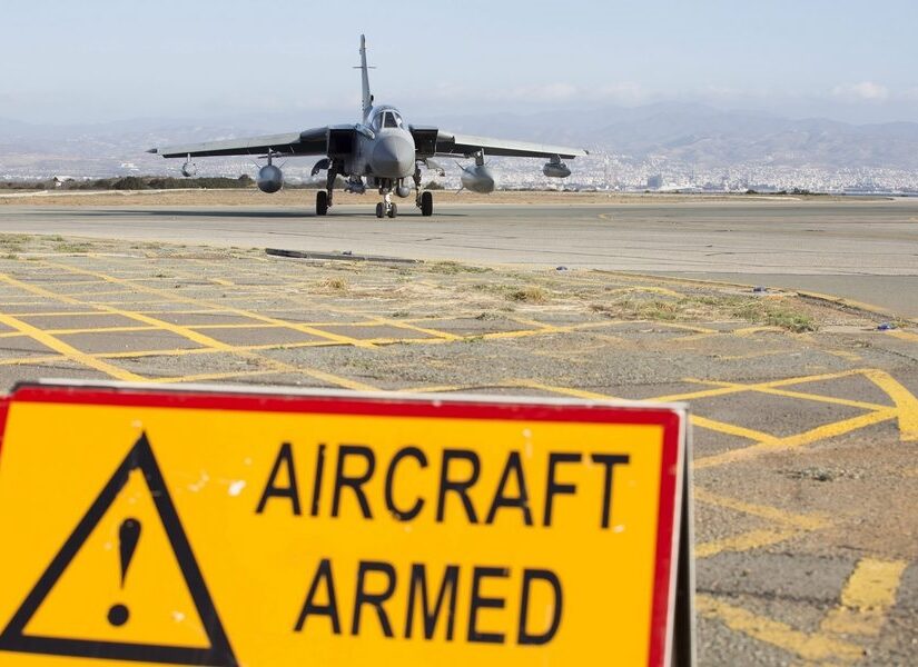 Πως παραβιάζουν την συμφωνία για τις βάσεις οι ίδιοι οι Βρετανοί!, Κώστας Βενιζέλος