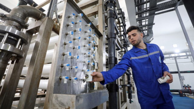 Πλήγματα σε σταθμούς αφαλάτωσης – Ο πόλεμος του νερού