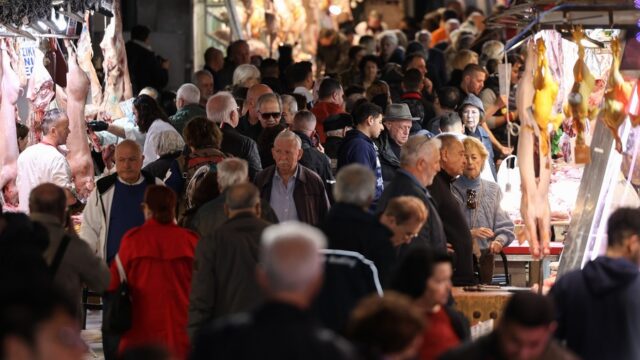 Ακριβό και το φετινό Πάσχα: Στα ύψη τρόφιμα και καύσιμα! Σάββας Παυλίδης