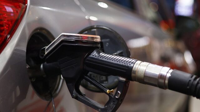 Μόνο σε περίοδο κρίσης περνάμε πρόσκαιρα καλά! Δημήτρης Στεργίου