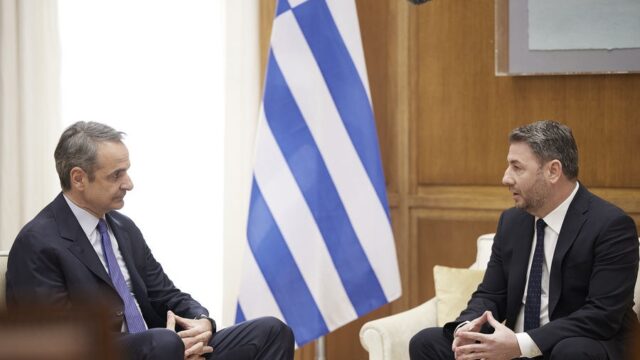 Τον πόλεμο στο Ιράν εργαλειοποιεί ο Μητσοτάκης, Σπύρος Γκουτζάνης