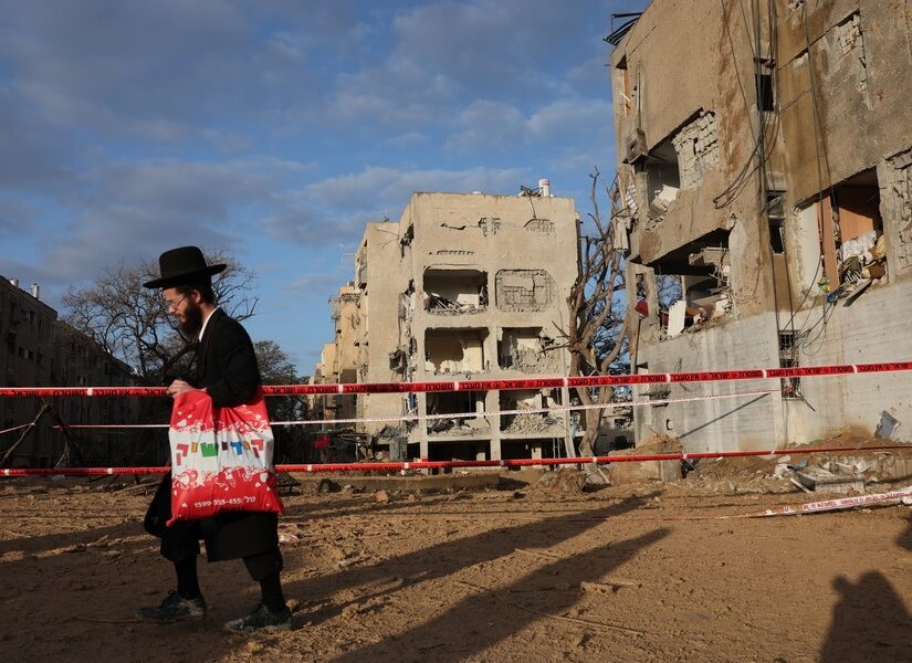 Ορμούζ: Η ιρανική απάντηση στο τελεσίγραφο Τραμπ – Σοκ στο Ισραήλ με εκατοντάδες τραυματίες (video)