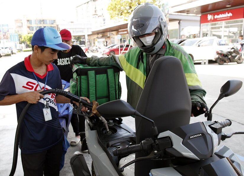 Η Ιταλία μειώνει τους φόρους στα καύσιμα, ο Κυριάκος περιμένει την ΕΕ! Κώστας Μελάς