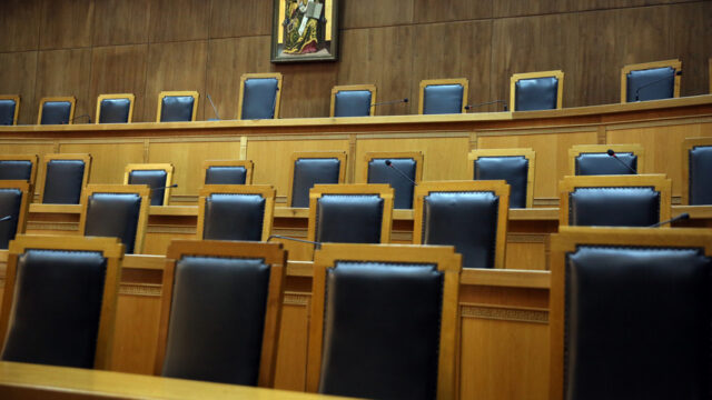 Η κόντρα δικαστών-δικηγόρων απειλεί τη δίκη για τα Τέμπη, Λέανδρος Ρακιντζής