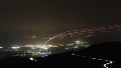 Νέα επίθεση Ιράν-Χεζμπολάχ στο Ισραήλ – Βομβαρδισμοί στην Τεχεράνη – Πόλη-φάντασμα το Ντουμπάι