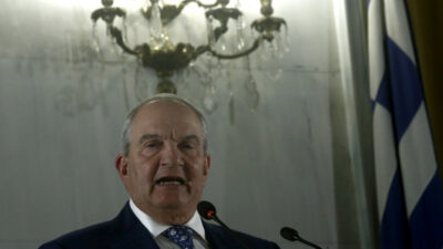 Κ. Καραμανλής: Μην ξεχνάμε την αγροτιά – Να αντιμετωπισθούν τα κόκκινα δάνεια των αγροτών