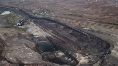 Ο πόλεμος στο Ιράν φέρνει ξανά στο προσκήνιο τον άνθρακα