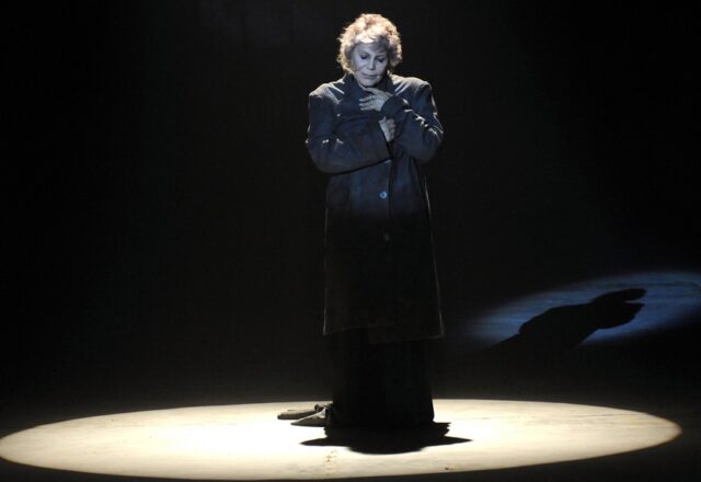 Θρήνος για την Μαρινέλλα – Η διαδρομή και οι έρωτες της θρυλικής ερμηνεύτριας