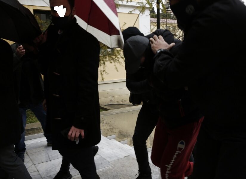 Ο Τολστόι και ο κυρ Βασίλης των Τεμπών, Μάνος Στεφανίδης