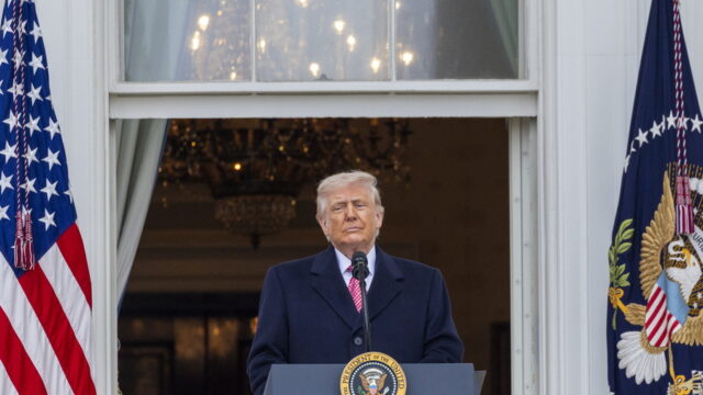 Οι παράπλευρες απώλειες των ΗΠΑ στον πόλεμο με το Ιράν, Γεώργιος Σκλαβούνος