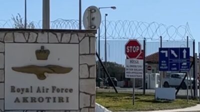 Αν θέλουμε πιστεύουμε τον Στάρμερ για τις βάσεις στην Κύπρο... Κώστας Κόλμερ