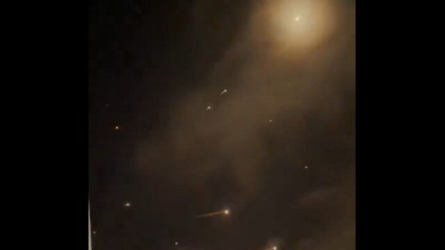 Επίθεση της Χεζμπολάχ στο Ισραήλ με 100 ρουκέτες! (video) – Θρίλερ με το Ορμούζ – Ιράν: Οι όροι για να τερματιστεί ο πόλεμος