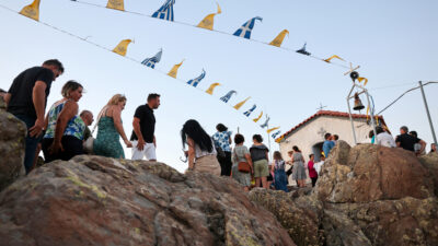 Μπορούν να αναγεννηθούν οι φθίνουσες περιφέρειες της χώρας; Ελευθέριος Τζιόλας