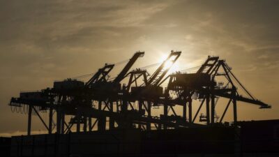 Μνήμες από την κρίση του '73 ξυπνά το κλείσιμο του Ορμούζ, Σταύρος Μαλαγκονιάρης