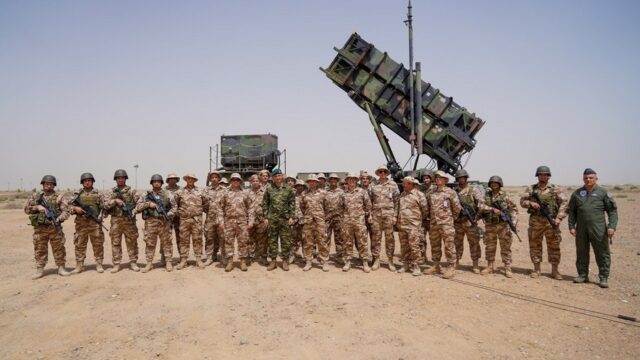 "Φωτιά" στην πολιτική αντιπαράθεση μετά την αναχαίτηση ιρανικού πύραυλου από ελληνικούς Patriot