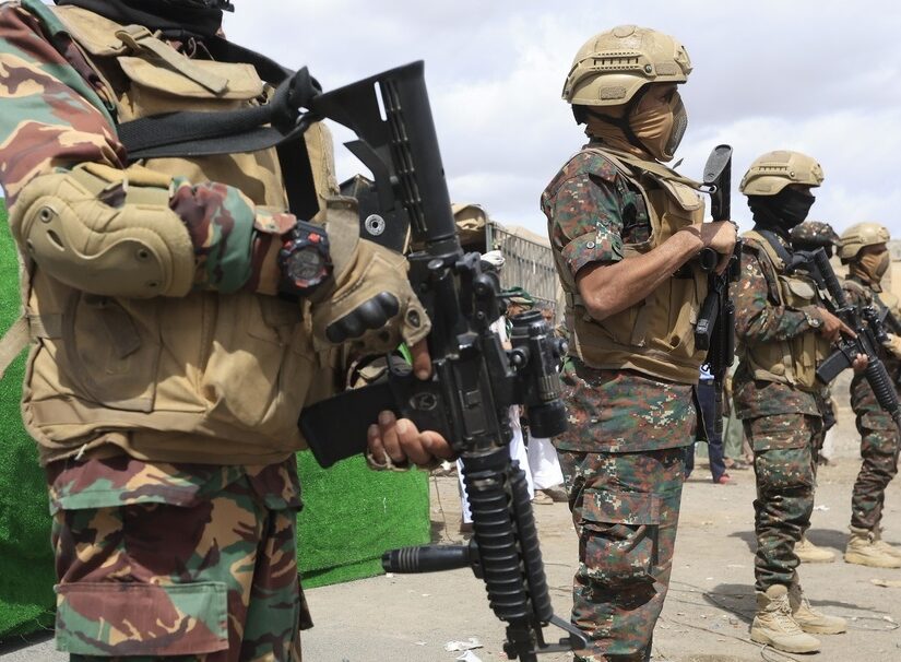 Με τι όπλα θα μπουν οι Χούθι στον πόλεμο, Κώστας Γρίβας