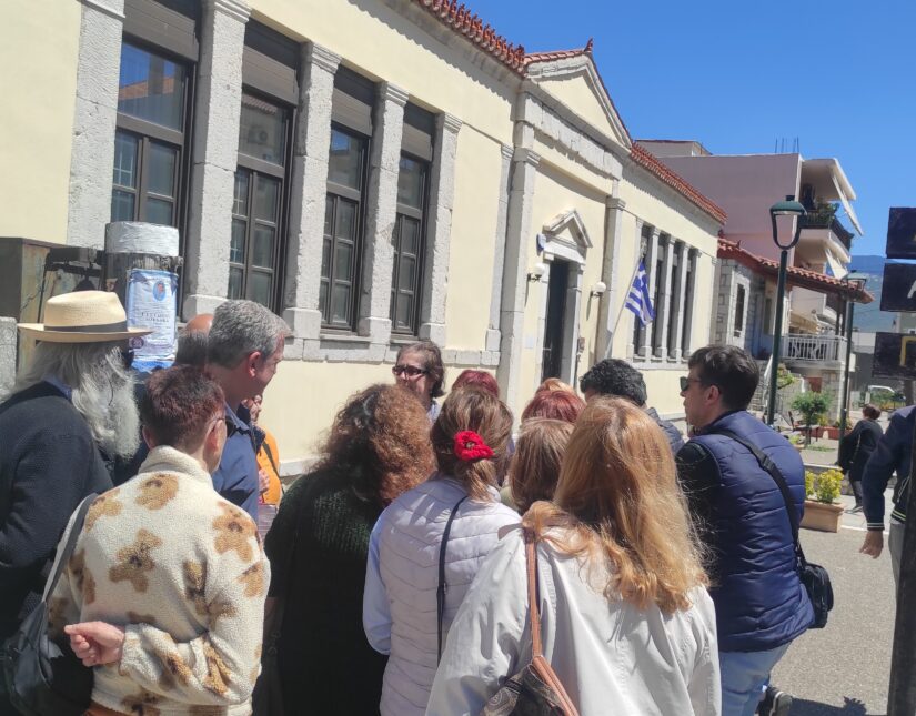 Προσκύνημα αλλά και μήνυμα αντιφασιστικής εγρήγορσης  έστειλαν τα μέλη της κίνησης “Κοινωνικής Παρέμβασης Δυτικά” από το Δίστομο!