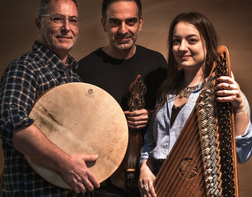 Βαγγέλης Καρίπης Trio  Γιώργος Κοντογιάννης & Κατερίνα Ζήση στο Theatre of the NO