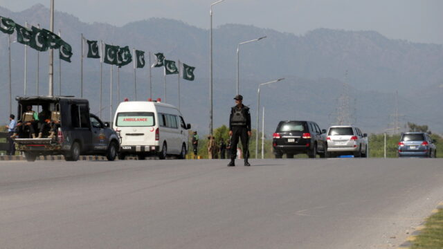 Το Πακιστάν από την περιφέρεια στο κέντρο της διπλωματίας, Βάνα Στέλλου