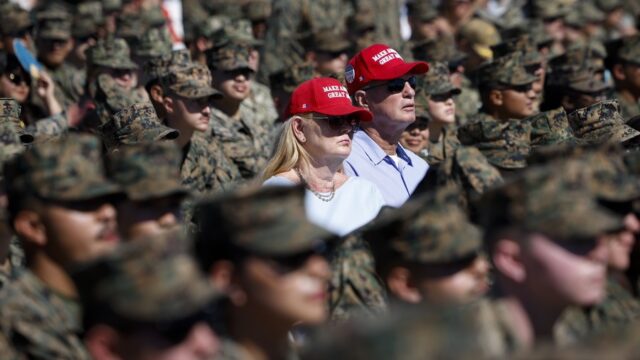 Η διεστραμμένη λατρεία της ισχύος στην εποχή Τραμπ/MAGA Νικόλαος Λάος