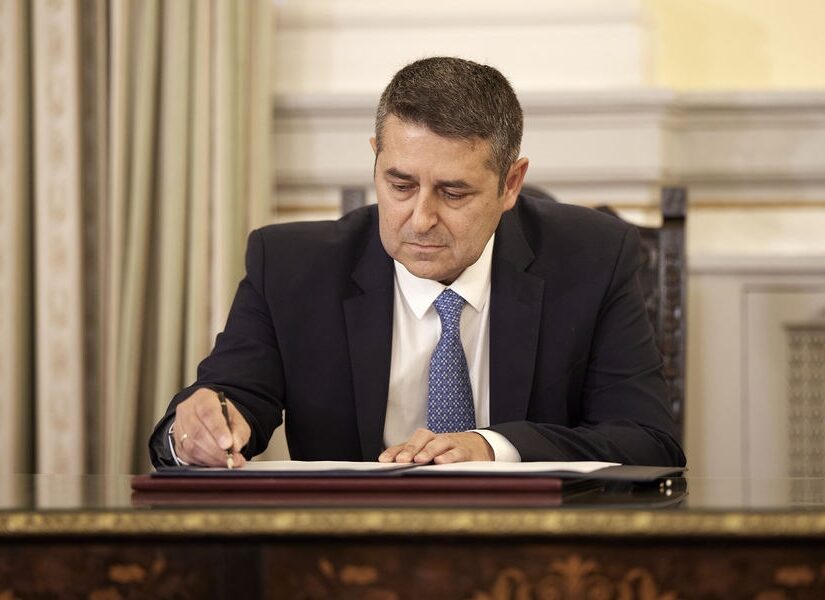 Κρίσιμες οι επόμενες 10 μέρες για τον Γιώργο Μυλωνάκη – Κανονικά η αυριανή συζήτηση στην Βουλή