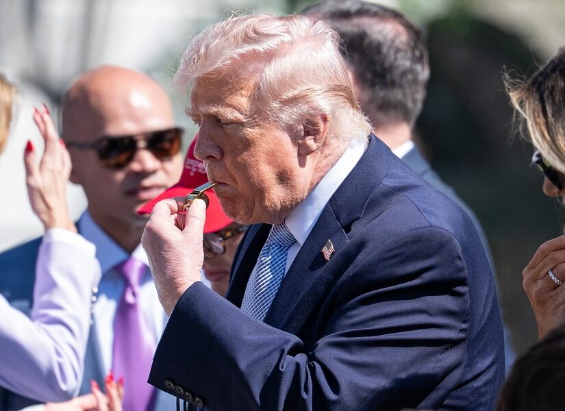 Ποιοι θέλουν να βγάλουν ανοϊκό τον Τραμπ για να τον καθαιρέσουν, Γιώργος Λυκοκάπης