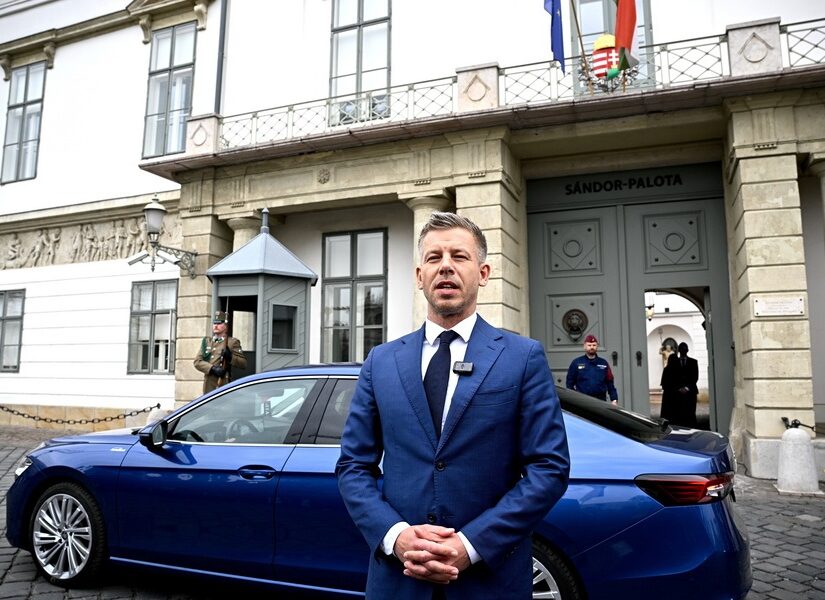 Αβάσιμοι ενθουσιασμοί στην ΕΕ για το αποτέλεσμα στην Ουγγαρία, Μαρία Νεγρεπόντη-Δελιβάνη