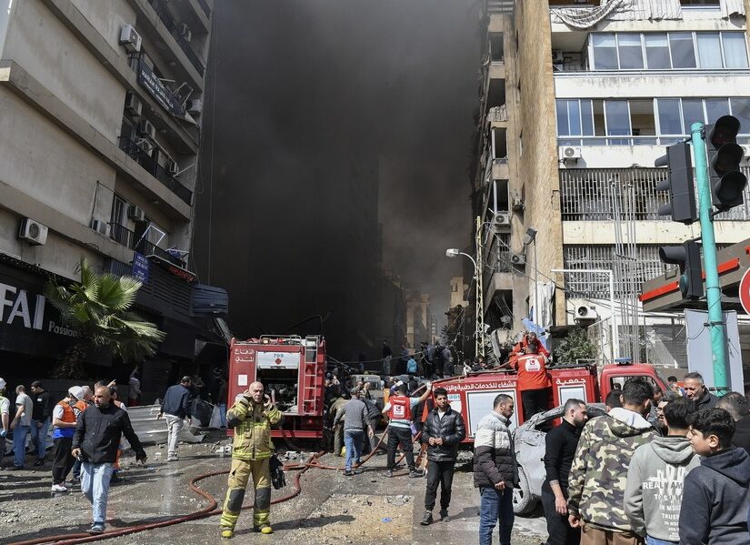 Το Ιράν προειδοποιεί με απόσυρση από την εκεχειρία – Σφοδροί ισραηλινοί βομβαρδισμοί στον Λίβανο (videos)