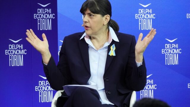 Η Κοβέσι τα είπε καθαρά και ξάστερα στους Δελφούς... Ελευθέριος Τζιόλας