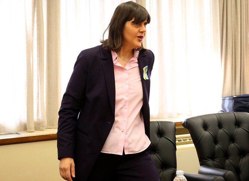 Χαλάει την σούπα του κομματικού καρτέλ η Κοβέσι... Απόστολος Αποστόλου