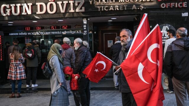 Τουρκία: Καύσιμα "φωτιά" και οικονομία σε ασφυξία - Ο πόλεμος βαραίνει την κυβέρνηση, Βάνα Στέλλου